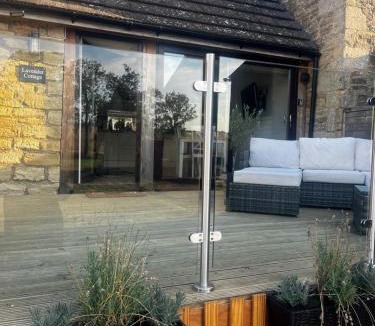 Geddington House | Lavender Cottage