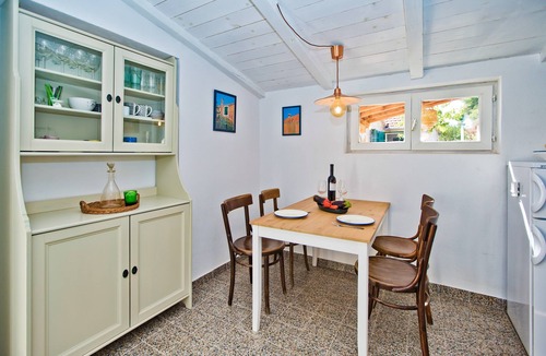 Cove Basina (Jelsa) Ski Chalet | Lavender Dreams Cottage Hvar
