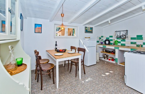 Cove Basina (Jelsa) Ski Chalet | Lavender Dreams Cottage Hvar