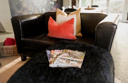 Riverhead Bed & Breakfast | Lavender Hill