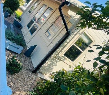 Wimborne Cabin | Lavender Lodge