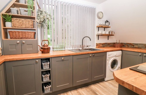 St. Ann's Chapel Cottage | Lavender Lodge