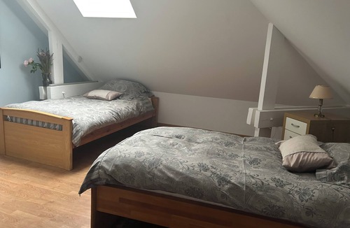 Etaples Bed & Breakfast | Lavender room with twin beds, long Zen infrared heating and softness