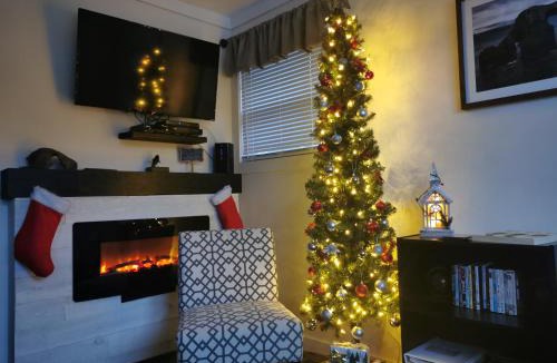 Little Catalina Apartment | Lavenia Rose Cottages , Harbour Mist