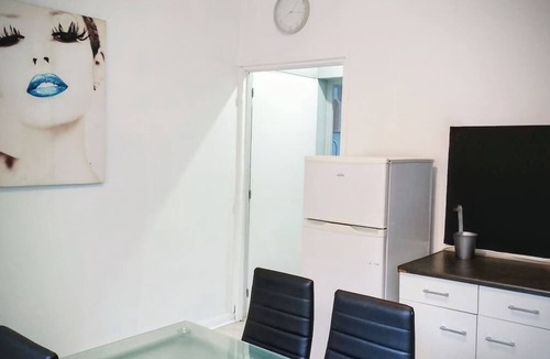 Lievin Apartment | Laverie de François, wifi, commerce, 6pers, Aréna