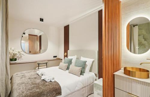 Grenelle Hotel | Lavie Maison - Suite Eiffel Balnéo