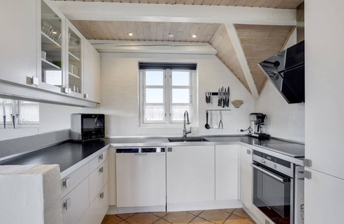 Nørre Lyngvig House | "Lavina" - 950m from the sea by Interhome