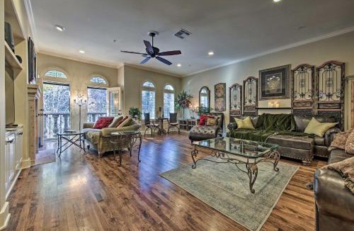 Barton Heights House | Lavish Austin Retreat: 1 Mi to Downtown & Sixth St