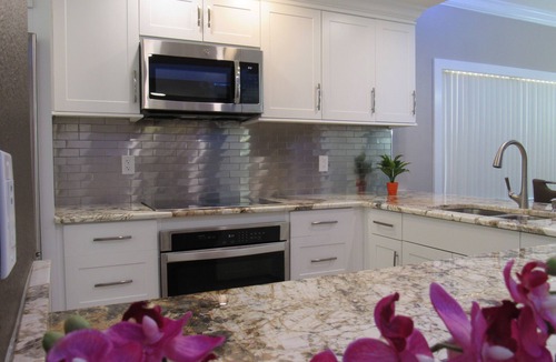 South Bradenton Condo | Lavish Condo! Heated Pools & Hot Tubs · IMG Academy 5 Min · Anna Maria Island