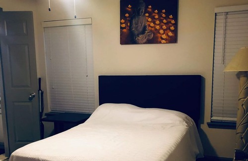 Shady Acres Apartment | Lavish paradise 2 bedroom - 2 bathroom residence in the heights