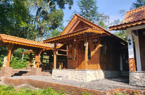 Pakem House | Lawang Pitu Untuk keluarga