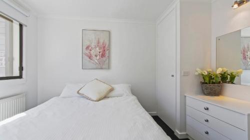 Hotham Heights Apartment | Lawlers 30