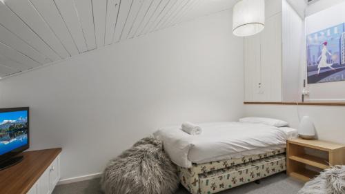 Hotham Heights House | Lawlers 6