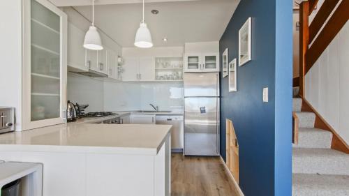 Hotham Heights House | Lawlers 6