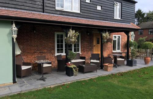 Hickling Bed & Breakfast | Lawson Cottage B&B