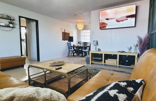 Lawton Condo | Lawton Comfy Condo By Ft. Sill Shops & Mountains