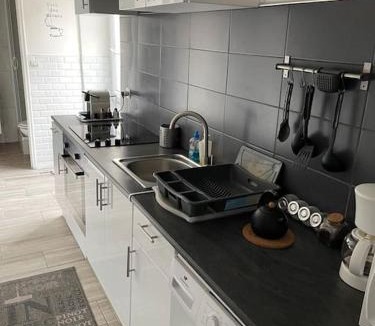 Saint-Jacques - Nazareth Apartment | Lazare Home