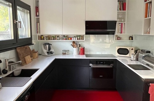 Collonge-Bellerive House | Lazing by the lake