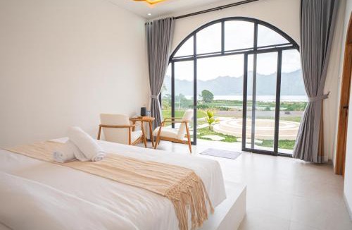 Toya Bungkah Villa | Lazura Serenite