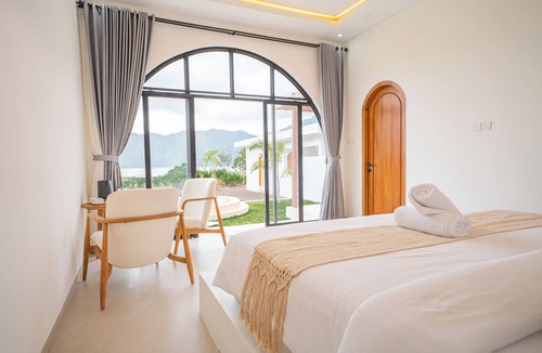 Toya Bungkah House | Lazura Serenite