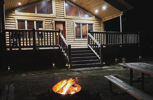 East Braintree Cabin | Lazy Bear Cabin - Falcon West Lake waterfront