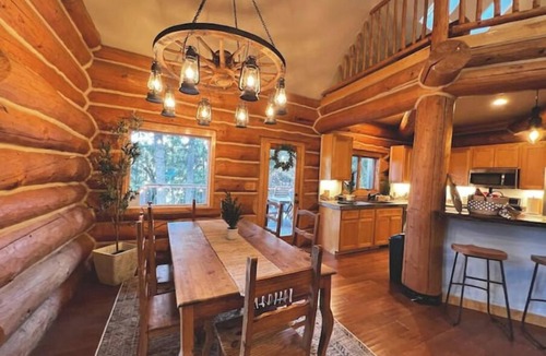 Placerville Cabin | Lazy Bear Haven - Luxury Log Cabin Retreatnn
