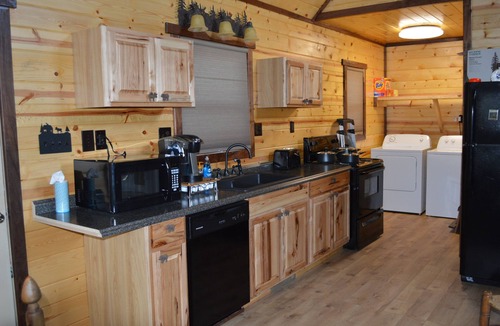 Luray Cabin | Lazy Bear Lodge VA :)