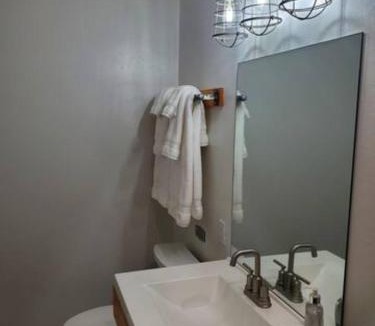 Weiser Hotel | Lazy Bear Ranch