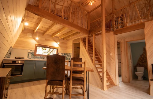 Mauzac-et-Grand-Castang Cabin | Lazy days in a charming cabin: l'Ophris