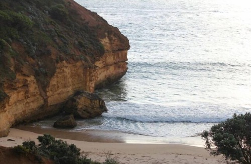 Peterborough Cottage | Lazy Dayz @ Peterborough