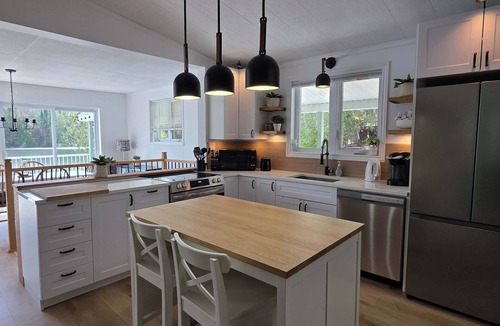 Amherst Ski Chalet | Lazy Lake chalet - Lakeside paddle