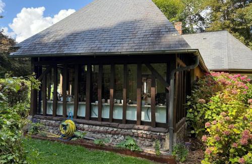 Gruchet-Saint-Simeon House | Lazy Lane