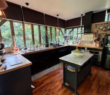 Gruchet-Saint-Simeon House | Lazy Lane