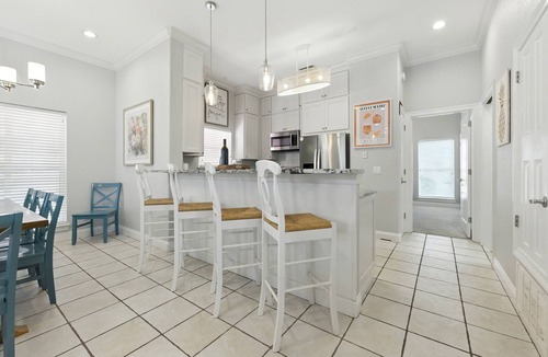 Crystal Shores House | Lazy Magnolia * July Early Booking Discounts