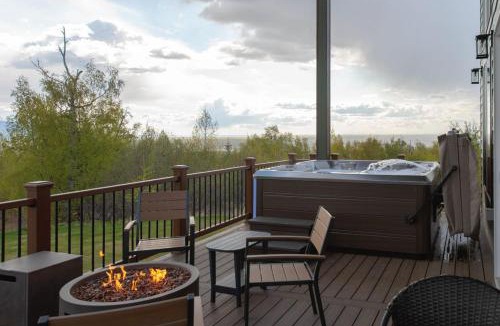 Palmer House | Lazy Mountain Guest House