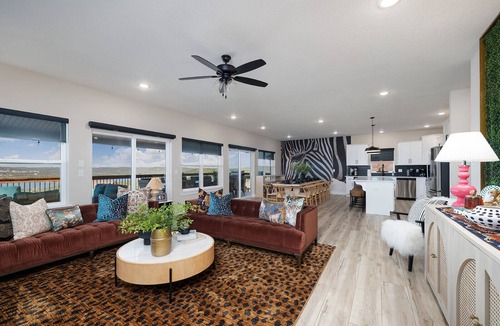 Kimberling City House | Lazy River - Lake Views - Hot Tub - Pet Frndly!