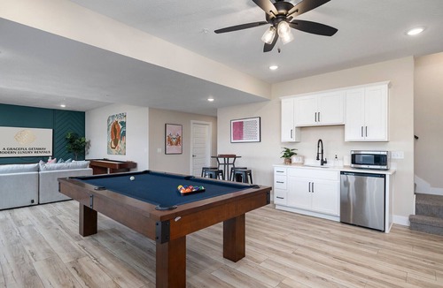 Kimberling City House | Lazy River - Lake Views - Hot Tub - Pet Frndly!