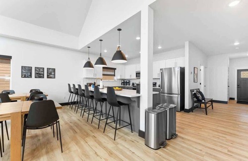 Kimberling City House | Lazy River+Pools+Hot Tub+Theater+Views, Sleeps 22