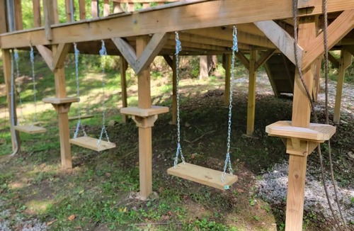 Dabolt Cabin | Lazy Turtle Campground