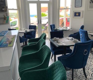 Newquay City Centre Bed & Breakfast | Lazy Waves