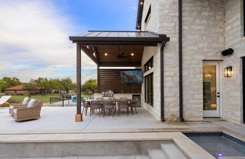 Kingsland House | LBJ Retreat