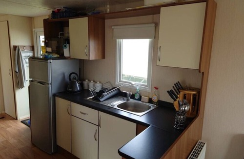 Camber RV Rental | LBL18 - 3B - Parkdean Resorts - Camber Sands