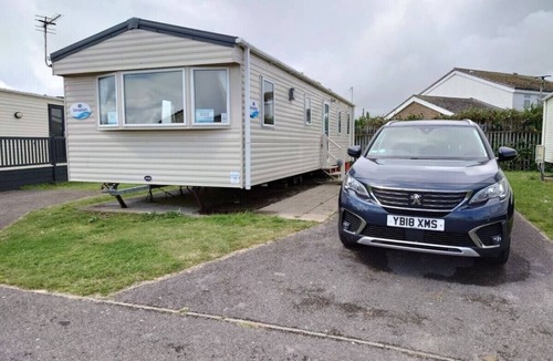 Camber RV Rental | LBL18 - 3B - Parkdean Resorts - Camber Sands