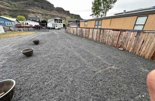 Sunland Estates RV Rental | LC Sunland South - RV Hookup