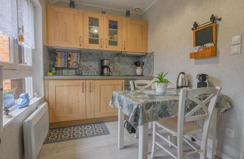 Lusigny-sur-Barse House | Le 10 de coeur