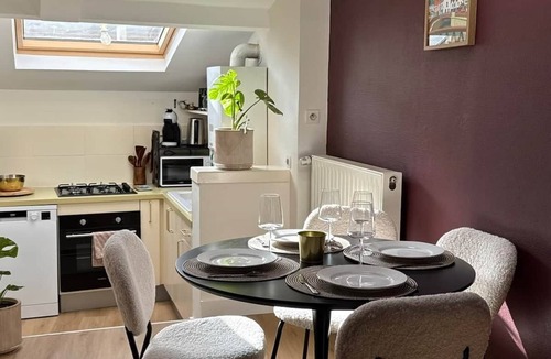 Amiens House | Le 120 Amiens