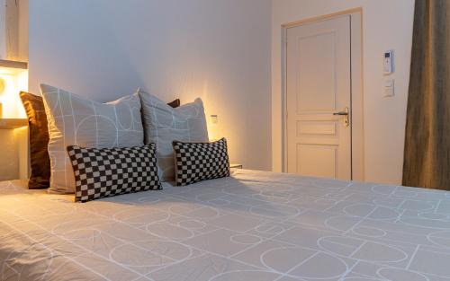 Old Town Apartment | le 13 ELEGANT TROYES