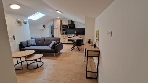 Champ de Foire Apartment | Le 13B