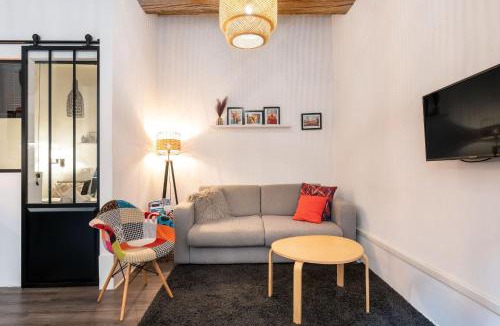 1st Arrondissement Apartment | Le 14 Sathonay