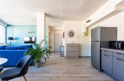 Montbeliard Apartment | ★Le 15★GregIMMO★Appart'Hôtel